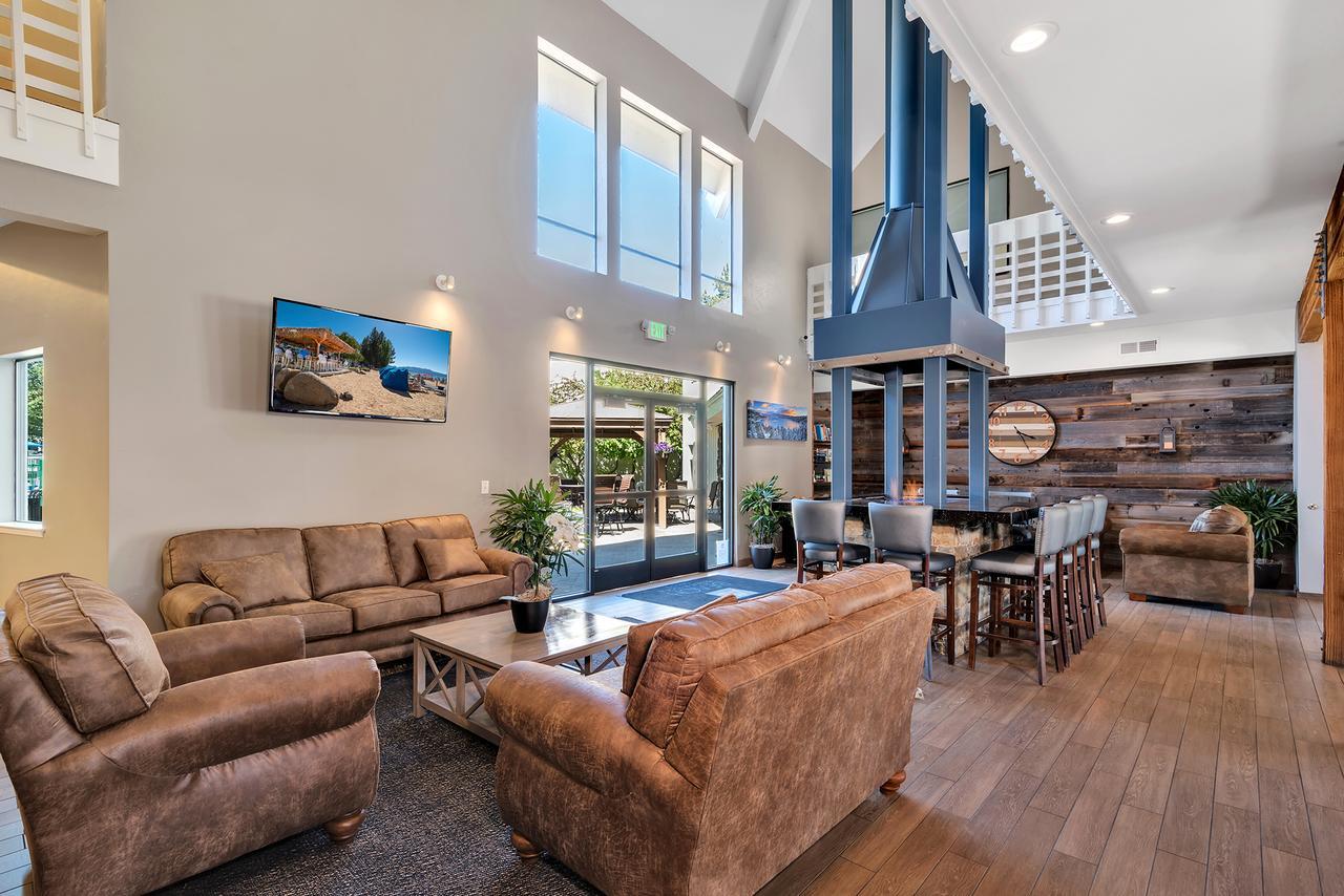 Beach Retreat & Lodge At Tahoe South Lake Tahoe Exterior photo
